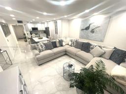 Picture of 12850 SW 4Th Ct # 105I, Pembroke Pines, FL 33027