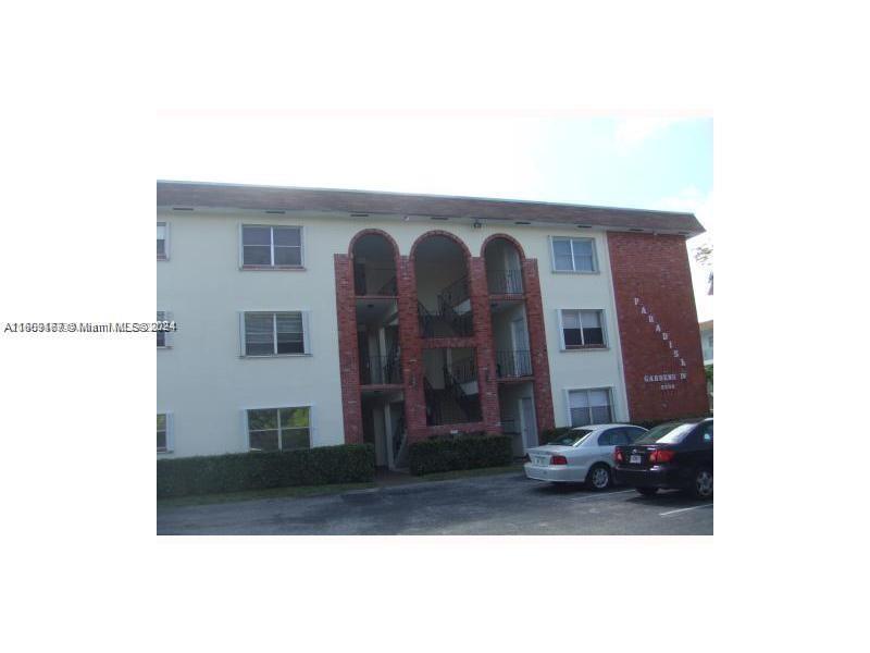 Picture of 2200 Taylor St # 202, Hollywood FL 33020