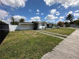 Picture of 11241 SW 177Th St, Miami, FL 33157