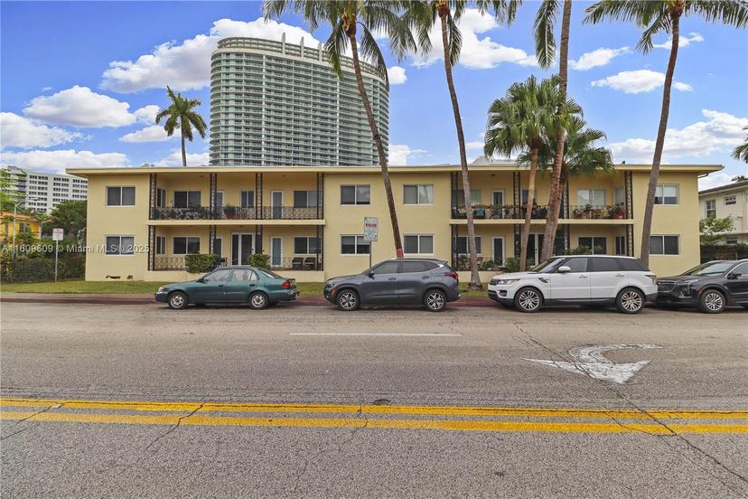 Picture of 1510 West Ave # 4, Miami Beach FL 33139