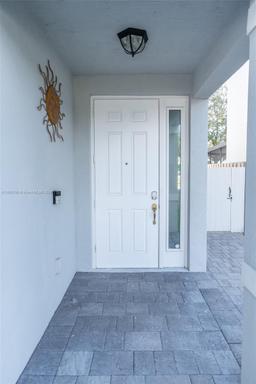 Picture of 3174 SE 3Rd Dr, Homestead, FL 33033