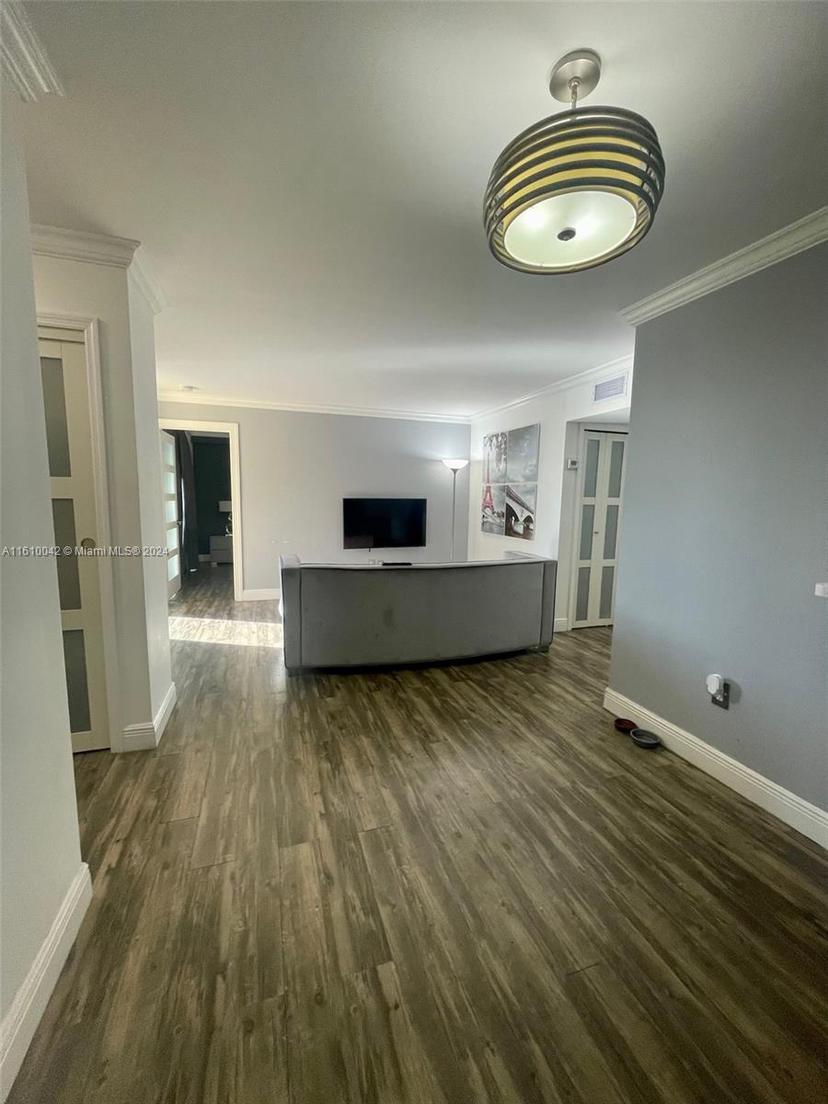 Picture of 11800 SW 18Th St # 4, Miami FL 33175