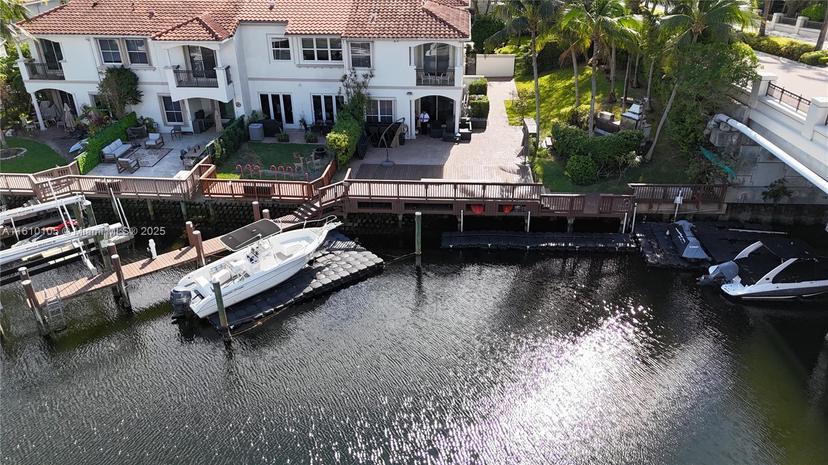 Picture of 999 N Harbor Vw N # 999, Hollywood FL 33019