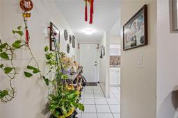 Picture of 700 SE 9Th Ct # 103, Hialeah, FL 33010