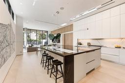 Picture of 2832 Coconut Ave # 2832, Miami, FL 33133