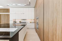 Picture of 2832 Coconut Ave # 2832, Miami, FL 33133