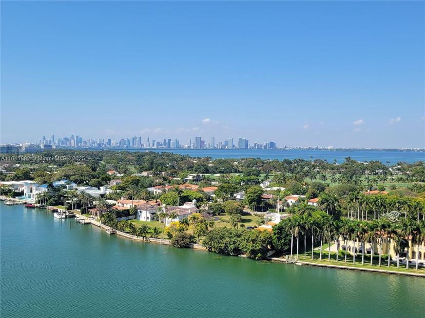 Picture of 5600 Collins Ave # 16F, Miami Beach FL 33140