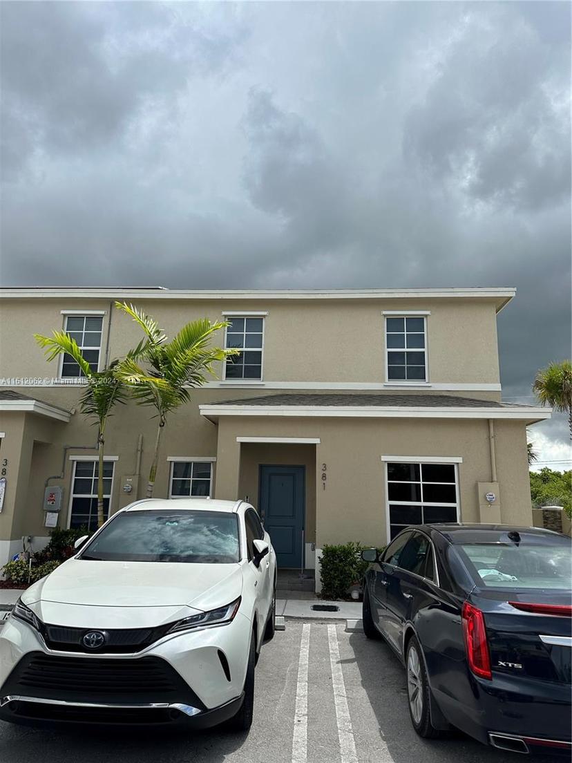 Picture of 381 NE 5Th Place # 381, Florida City FL 33034