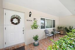 Picture of 5004 SW 140Th Ct, Miami, FL 33175