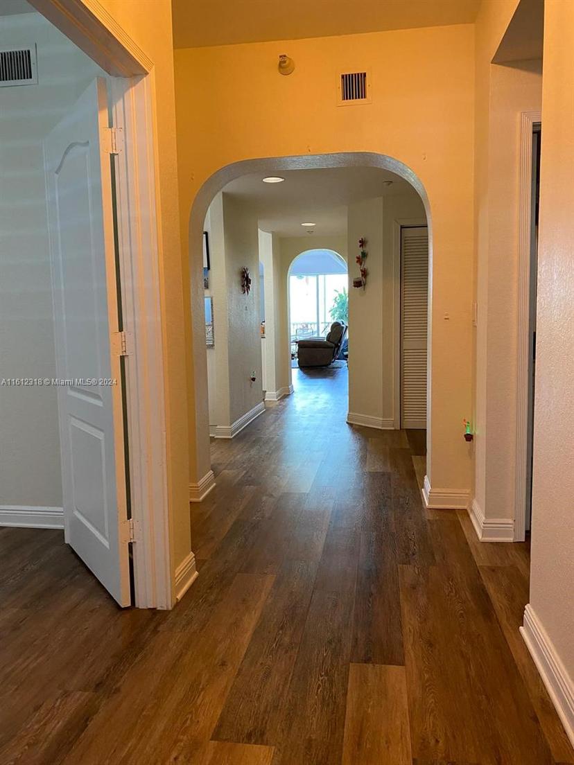 Picture of 10700 NW 66Th St # 304, Doral FL 33178