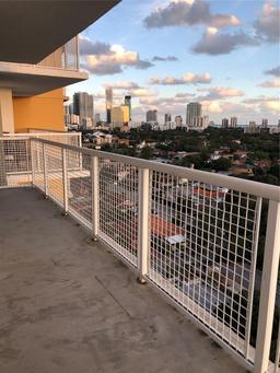 Picture of 900 SW 8Th St # 1403, Miami, FL 33130