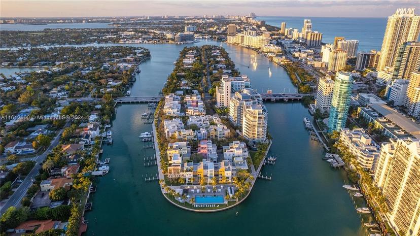 Picture of 6101 Aqua Ave # 303, Miami Beach FL 33141