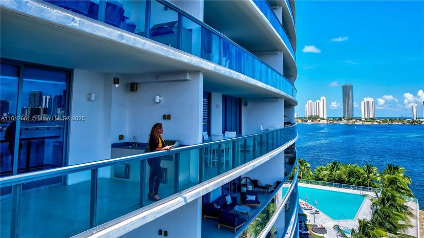 Picture of 3300 NE 188 St. # 611, Aventura FL 33180