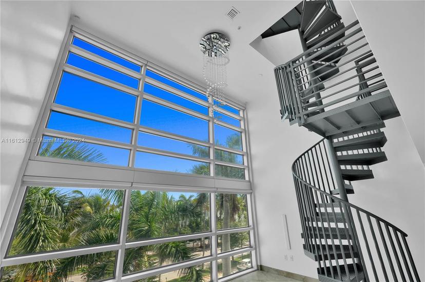 Picture of 421 Meridian Ave # 16, Miami Beach FL 33139