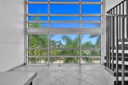Picture of 421 Meridian Ave # 16, Miami Beach, FL 33139