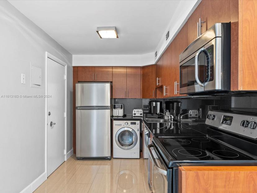 Picture of 6770 Indian Creek Dr # R, Miami Beach FL 33141