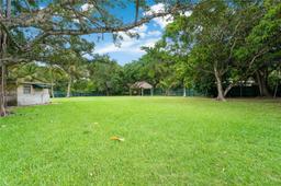 Picture of 7850 SW 112Th St, Pinecrest, FL 33156