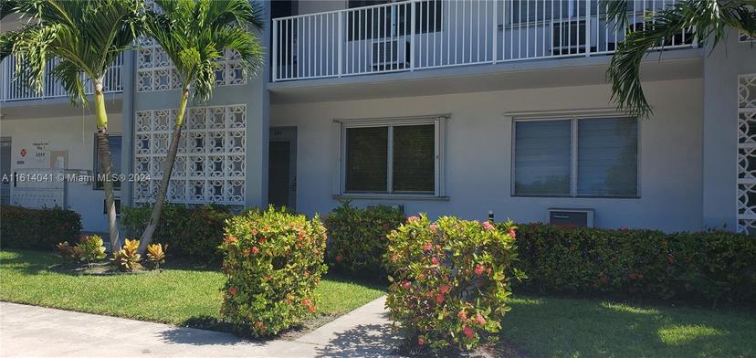 Picture of 2000 NE 51St Ct # 107, Fort Lauderdale FL 33308