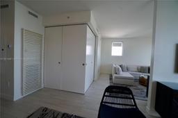 Picture of 3101 Bayshore Dr # 2202, Fort Lauderdale, FL 33304