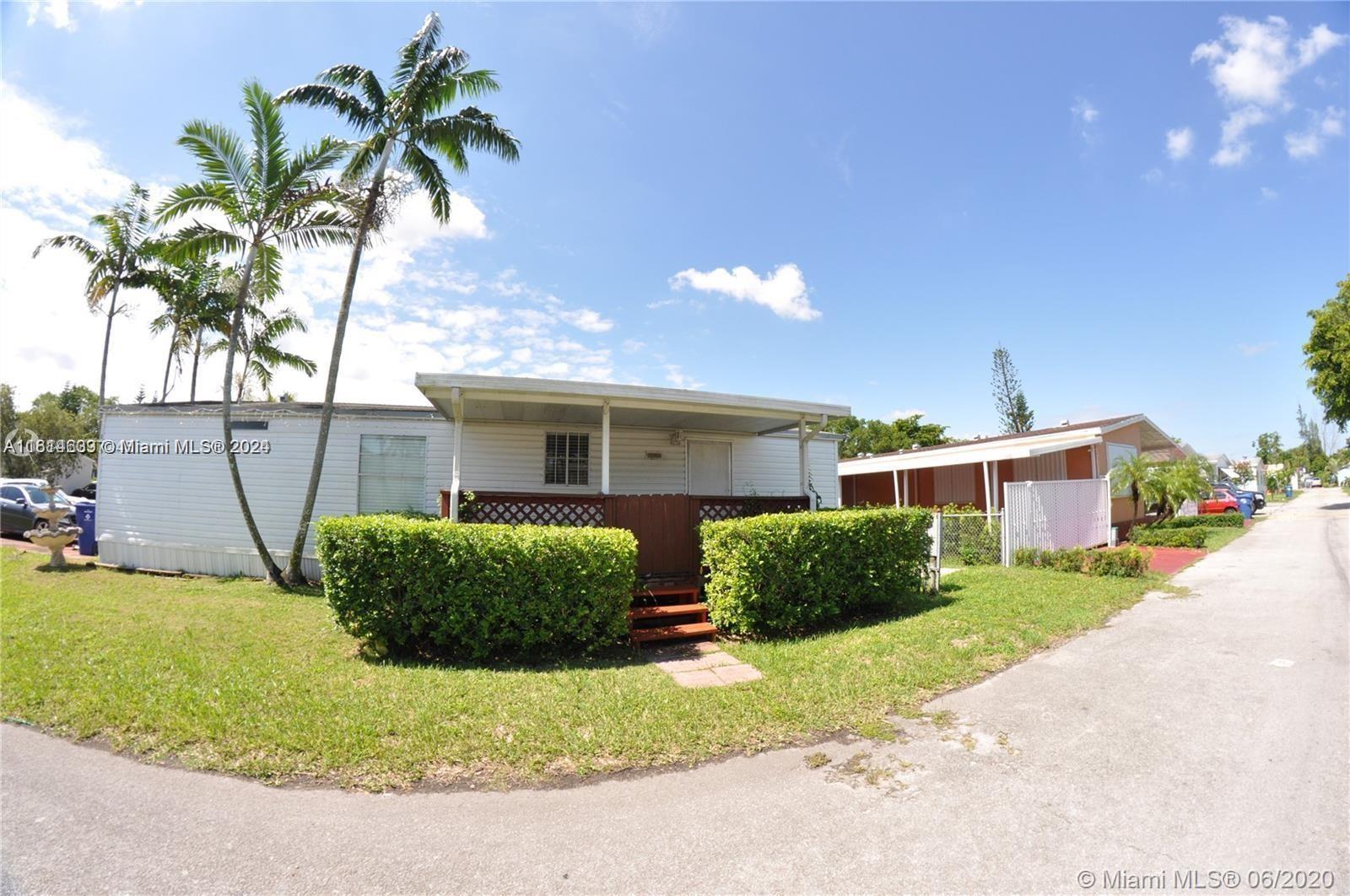 Picture of 19800 SW 180Th # 470, Miami, FL 33187