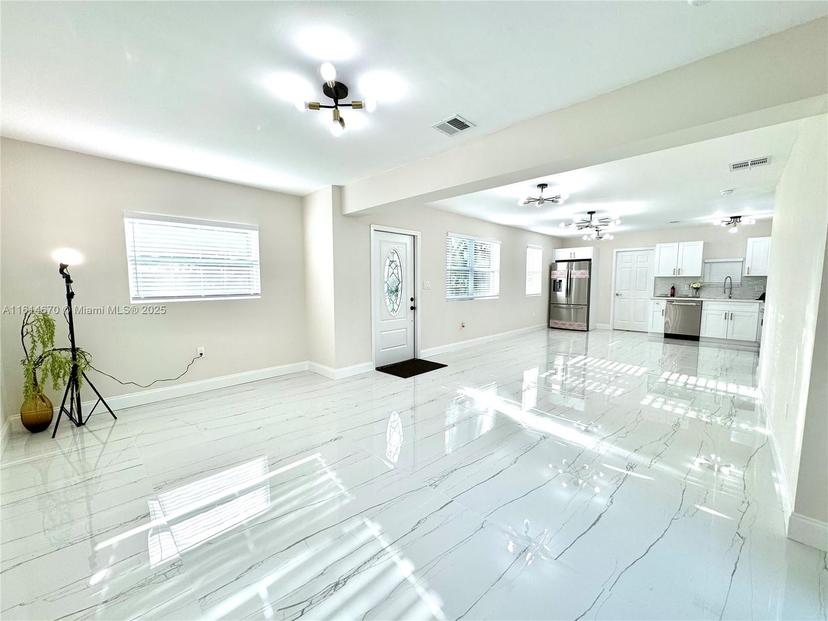 Picture of 6110 NW 42Nd Ave, North Lauderdale FL 33319