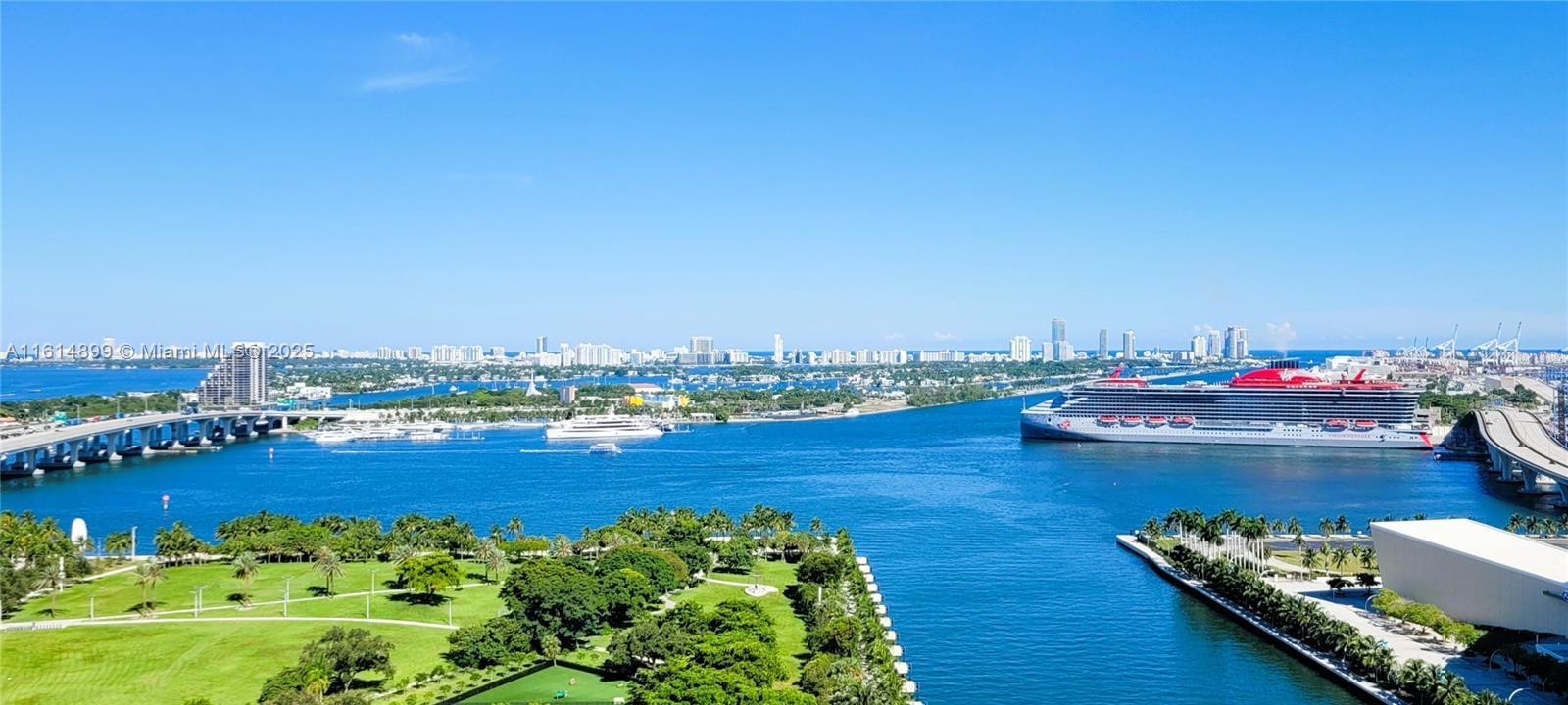 Picture of 900 Biscayne Blvd # 2503, Miami, FL 33132