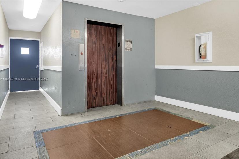 Picture of 496 NW 165Th St Rd # 616, Miami FL 33169