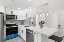 Picture of 2515 NE 1St Ct # 205, Boynton Beach, FL 33435