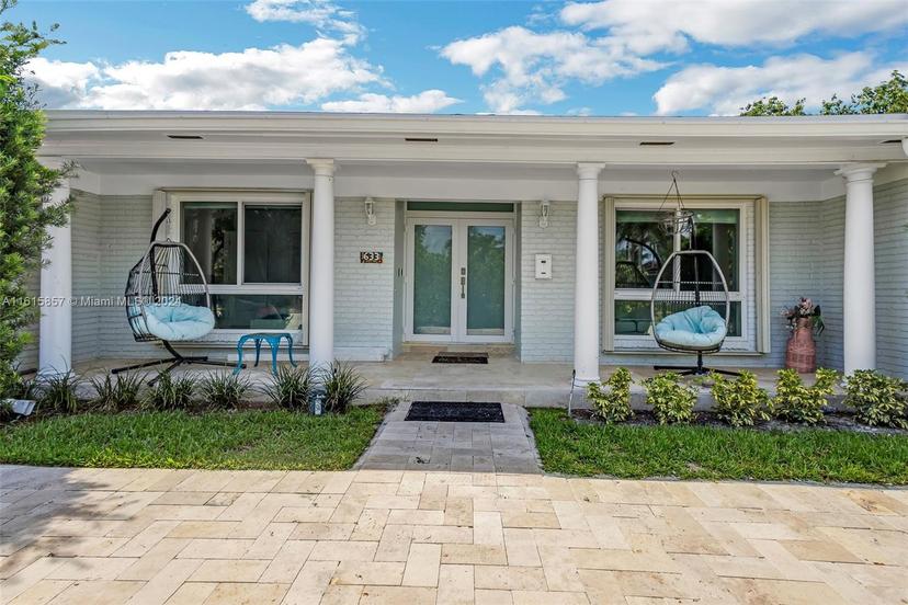 Picture of 633 N Crescent Dr, Hollywood FL 33021