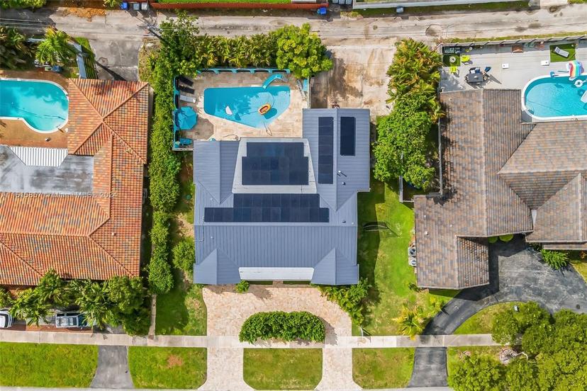 Picture of 633 N Crescent Dr, Hollywood FL 33021