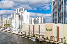 Picture of 3000 S Ocean Dr # 206, Hollywood, FL 33019