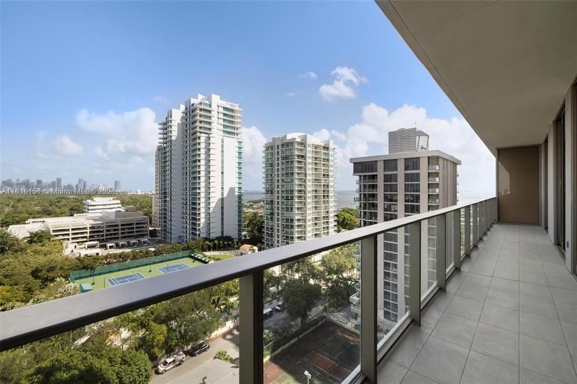 Picture of 2678 Tigertail Ave # 1104, Miami FL 33133