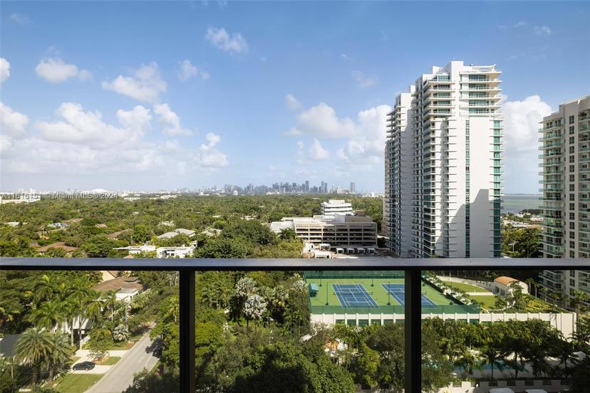 Picture of 2678 Tigertail Ave # 1104, Miami FL 33133