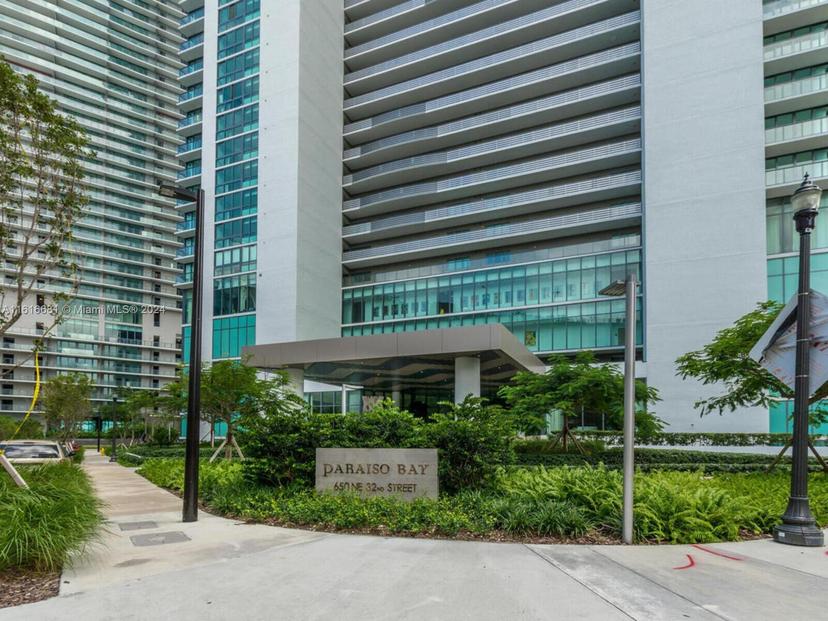 Picture of 650 NE 32Nd St # 3406, Miami FL 33137