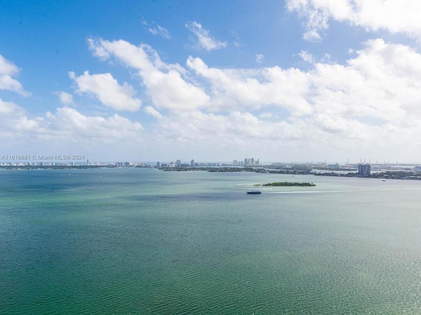Picture of 650 NE 32Nd St # 3406, Miami FL 33137