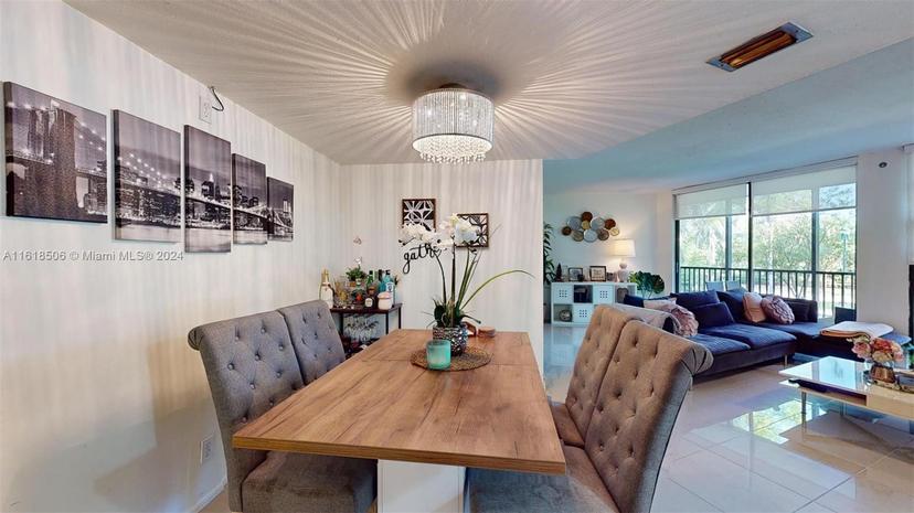 Picture of 3301 N Country Club Dr # 205, Aventura FL 33180