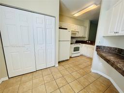 Picture of 1904 Alamanda Way # 1904, Riviera Beach, FL 33404