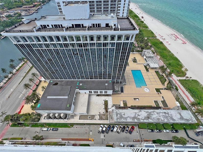 Picture of 4779 Collins Ave # 2708, Miami Beach FL 33140