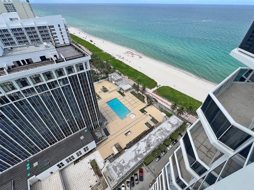 Picture of 4779 Collins Ave # 2708, Miami Beach FL 33140