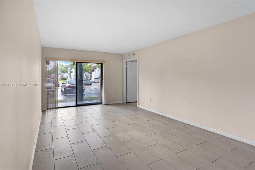 Picture of 7090 NW 179Th St # 104, Hialeah FL 33015