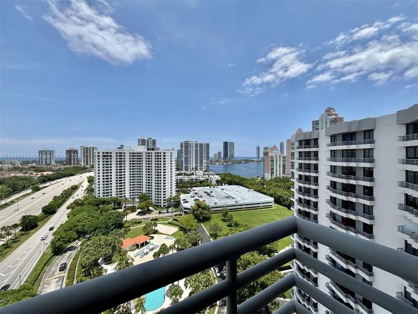 Picture of 3300 NE 191St St, Aventura FL 33180