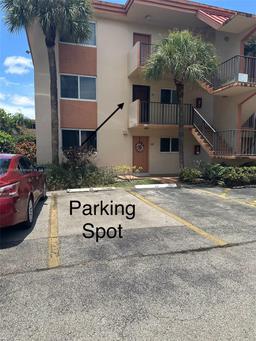 Picture of 5945 Del Lago Cir # 201, Sunrise, FL 33313