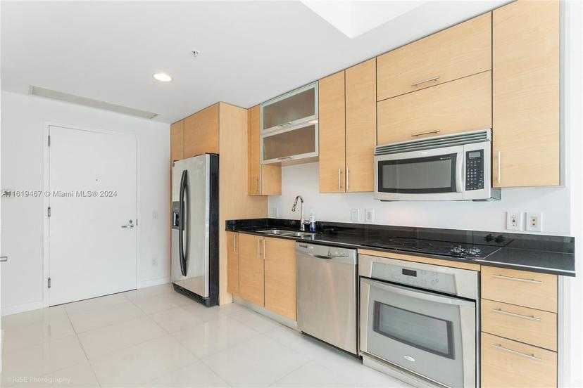 Picture of 60 SW 13Th St # 2004, Miami FL 33130