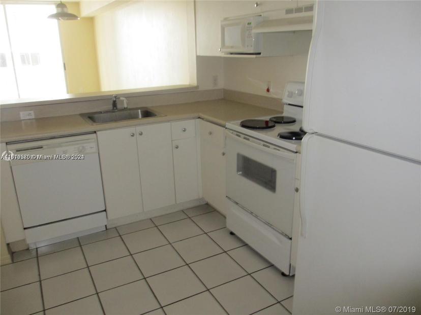 Picture of 5091 NW 7Th St # 807, Miami FL 33126