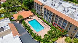 Picture of 950 Ponce De Leon Rd # 2070, Boca Raton, FL 33432