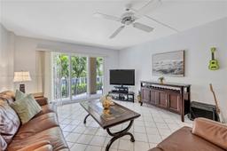 Picture of 950 Ponce De Leon Rd # 2070, Boca Raton, FL 33432