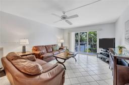 Picture of 950 Ponce De Leon Rd # 2070, Boca Raton, FL 33432