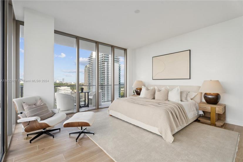 Picture of 2678 Tigertail Ave # 1202B, Miami FL 33133