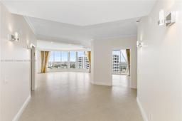 Picture of 21150 Point Place # 2902, Aventura, FL 33180