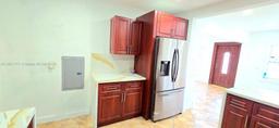 Picture of 385 W 63Rd St, Hialeah, FL 33012